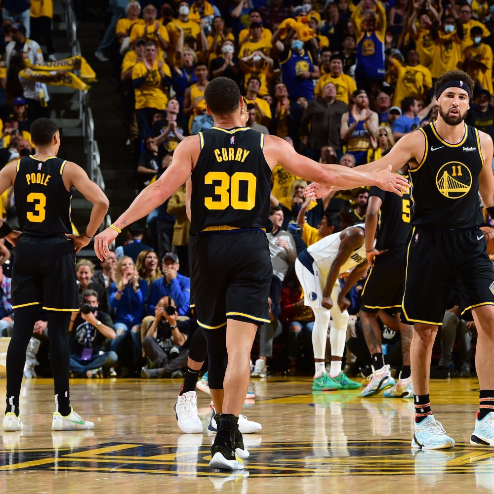 雪上加霜，邮报：鲁本和B席赛后与葡萄牙球迷发生摩擦（更添波折，邮报称：鲁本与B席赛后与葡萄牙球迷爆发争执）