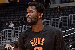 大连人成功逃离降级区（大连人摆脱降级险境）