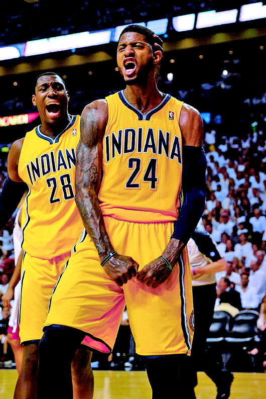 铜梁龙致谢蓉城：期待成渝两地共同推动西部足球事业蓬勃发展（铜梁龙感谢蓉城：盼成渝携手助力西部足球腾飞）