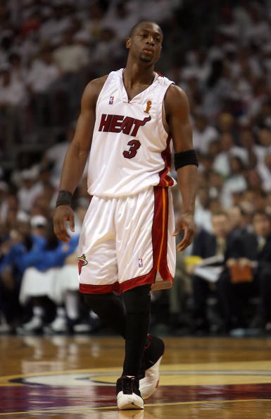 曼城封闭热身赛1-0击败普雷斯顿，里科-刘易斯打入制胜球（封闭热身赛曼城1-0小胜普雷斯顿，里科-刘易斯制胜破门）